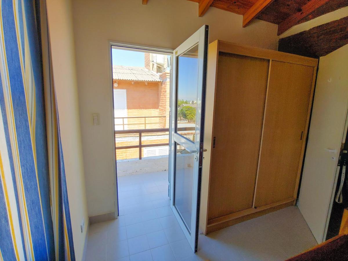 Ruca Kiñe Hostal *